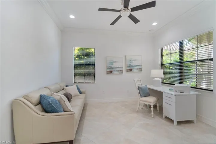 4063  Aspen Chase  DR, Naples, FL 34119