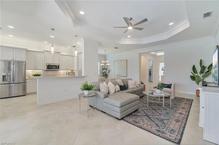 4063  Aspen Chase  DR, Naples, FL 34119