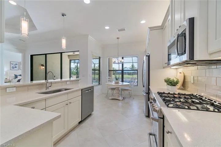 4063  Aspen Chase  DR, Naples, FL 34119