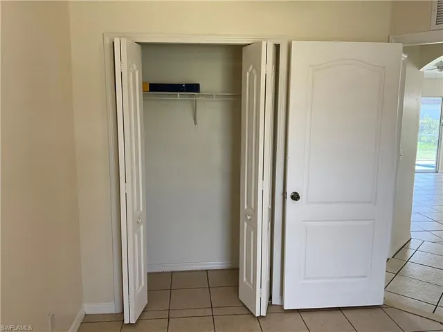 2917 43rd St W, Lehigh Acres Fl 33971