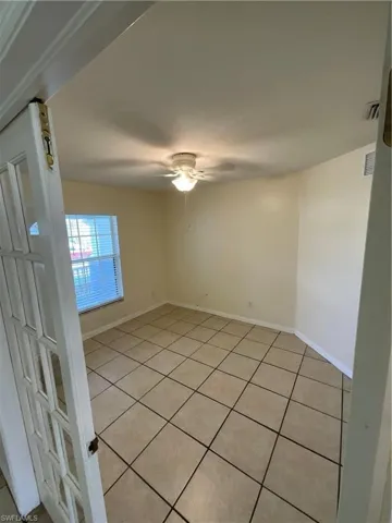 Den