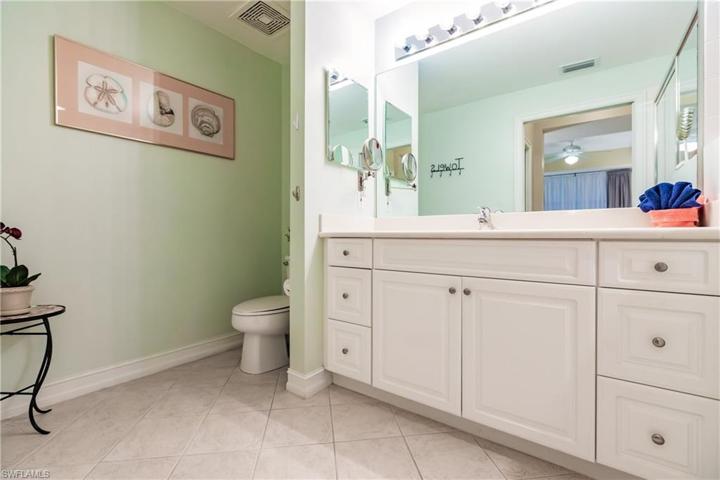 Main Bedroom Bath