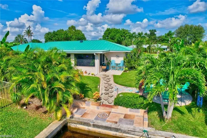 4638 Vinsetta Ave, North Fort Myers, Florida 33903