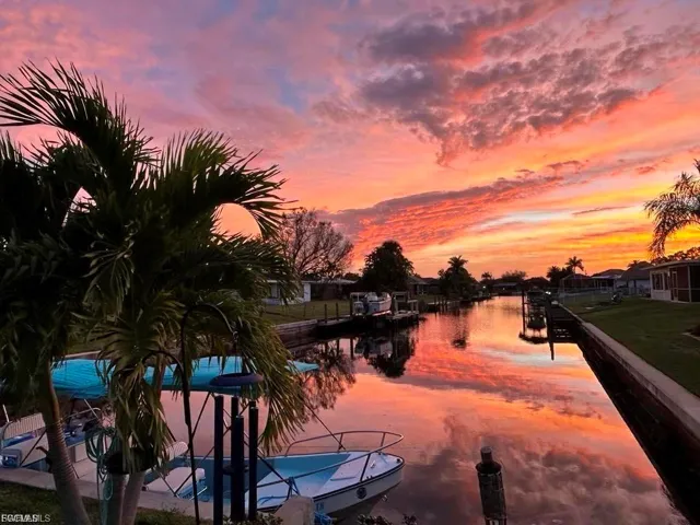 4638 Vinsetta Ave, North Fort Myers, Florida 33903