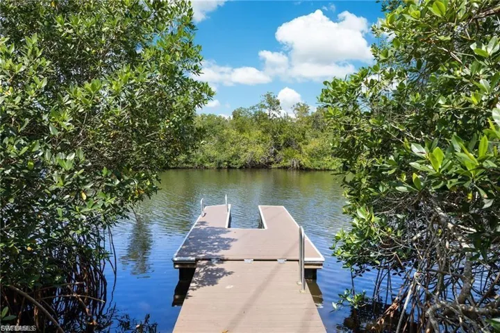 18921 Bay Woods Lake Dr 101, Fort Myers, Florida 33908