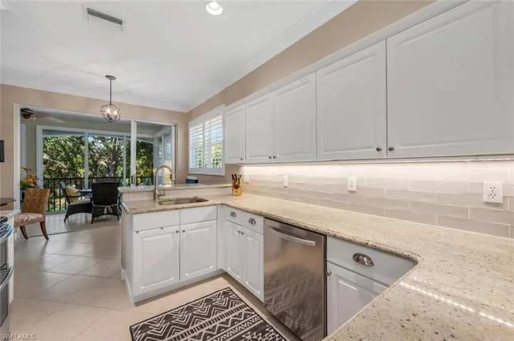 3450 Ballybridge CIR # 202, BONITA SPRINGS FL 34134