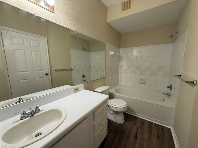 11530 Villa Grand 1109, Fort Myers, Florida 33913