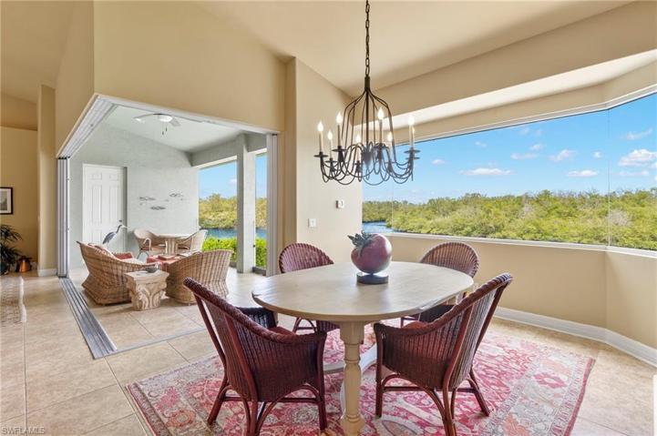 Dining Area 2