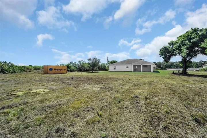 7500  5th  TER, Labelle, FL 33935