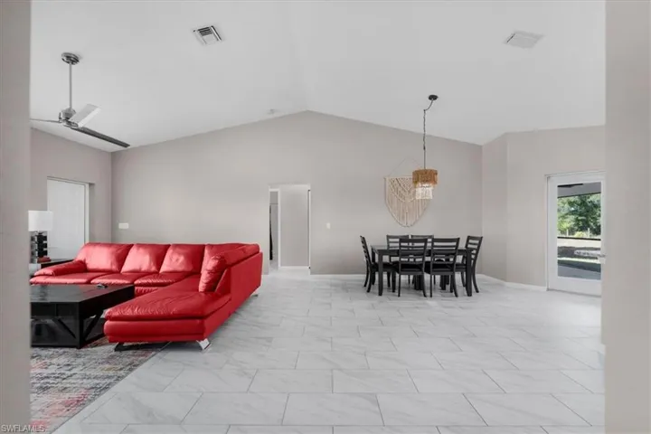 7500  5th  TER, Labelle, FL 33935