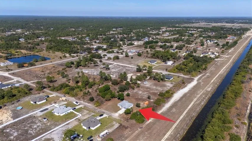 7500  5th  TER, Labelle, FL 33935