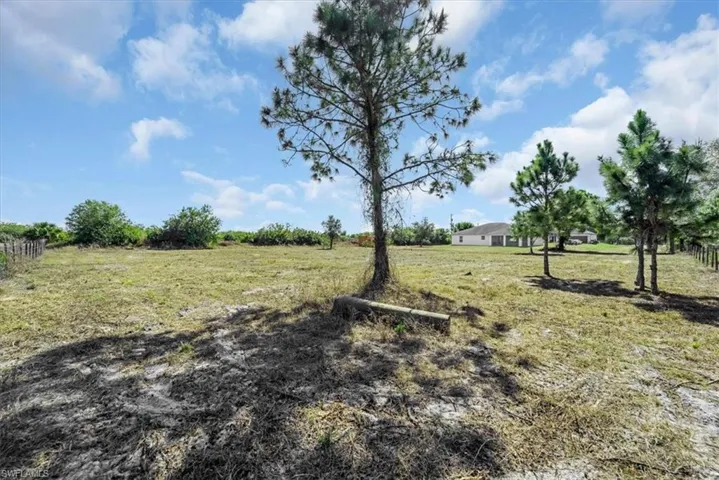 7500  5th  TER, Labelle, FL 33935
