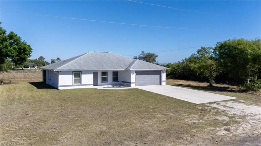 7500  5th  TER, Labelle, FL 33935