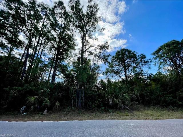 2711 26th ST W, LEHIGH ACRES FL 33971