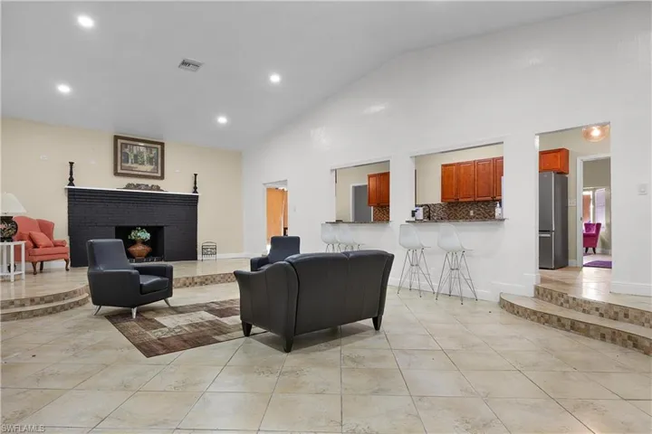 7823 Marx Dr, North Fort Myers, Florida 33917