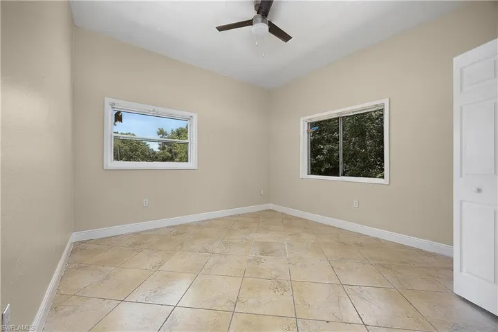 7823 Marx Dr, North Fort Myers, Florida 33917