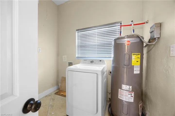 7823 Marx Dr, North Fort Myers, Florida 33917