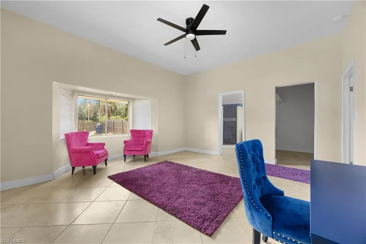 7823 Marx Dr, North Fort Myers, Florida 33917