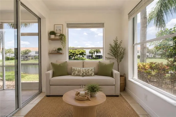 1310 Henley St 1902, Naples, Florida 34105