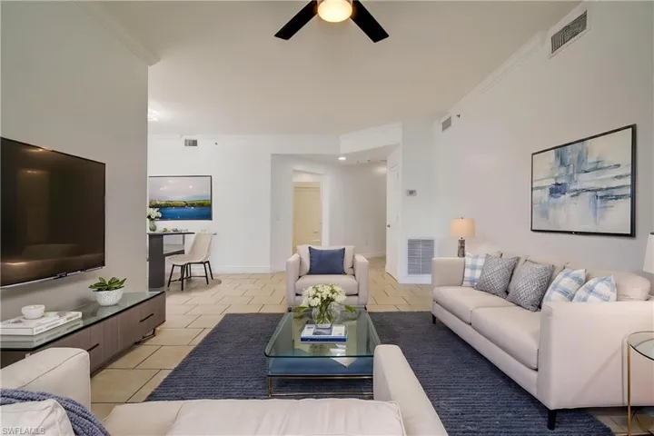 1310 Henley St 1902, Naples, Florida 34105