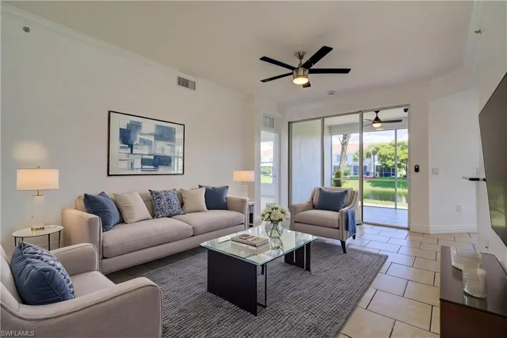 1310 Henley St 1902, Naples, Florida 34105