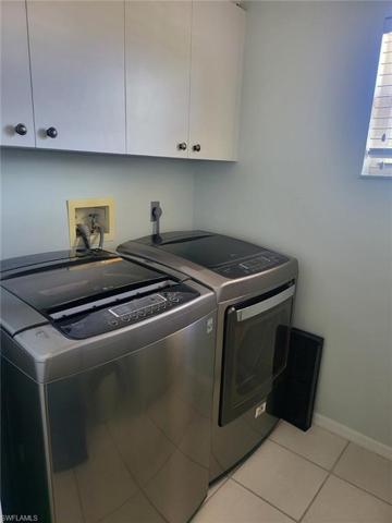 Washer/Dryer Stay