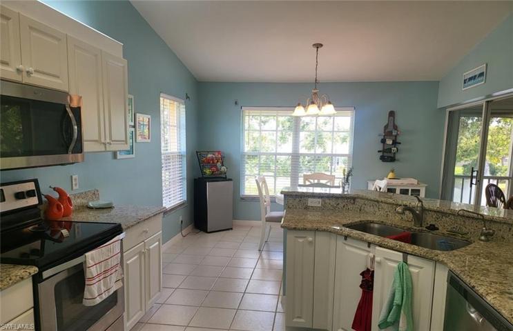 Bright Kitchen