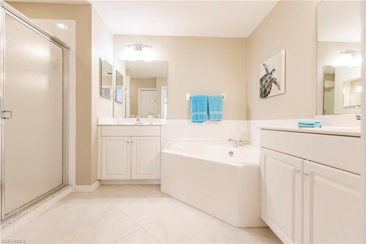 3565  Laurel Greens N LN, NAPLES, FL 34119