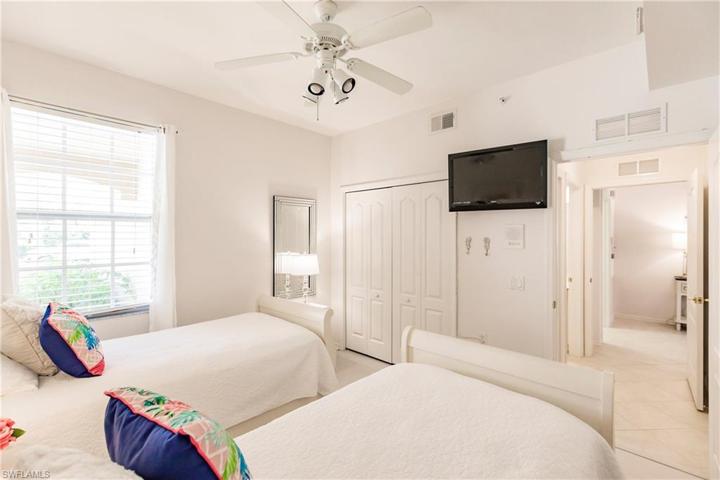 3565  Laurel Greens N LN, NAPLES, FL 34119