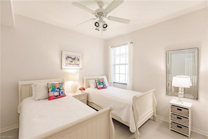 3565  Laurel Greens N LN, NAPLES, FL 34119