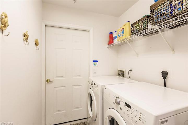 3565  Laurel Greens N LN, NAPLES, FL 34119