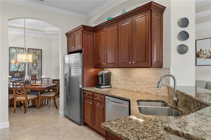 12009  Covent Garden  CT, Naples, FL 34120