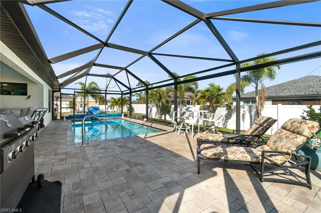 2505 19th PL, Cape Coral, FL 33993,2025000418
