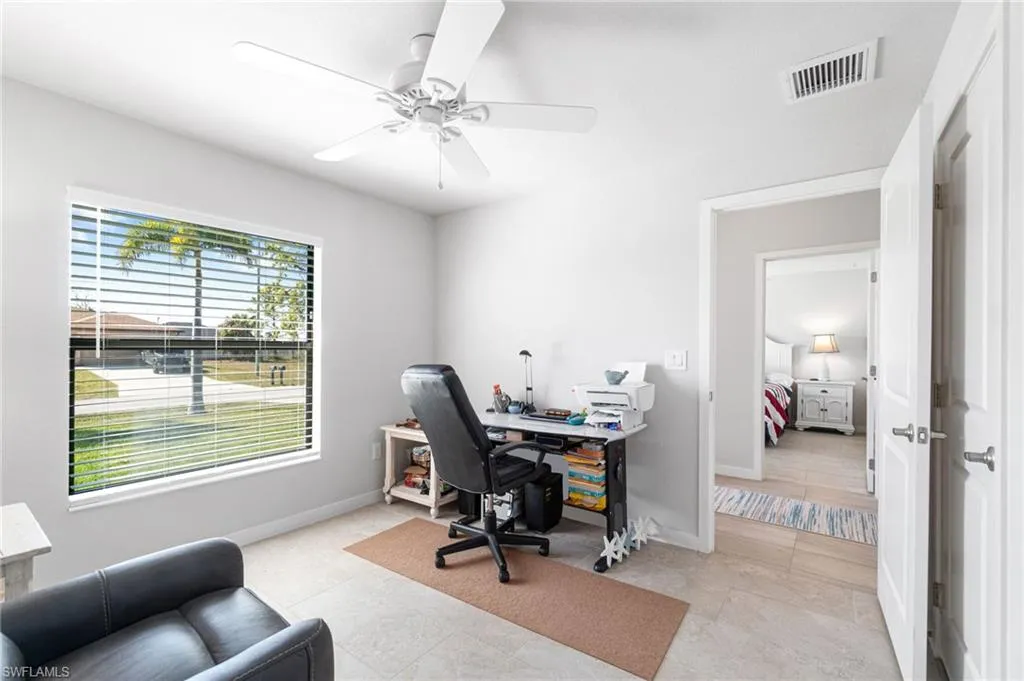 2505 19th PL, Cape Coral, FL 33993,2025000418