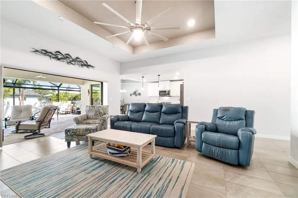2505 19th PL, Cape Coral, FL 33993,2025000418