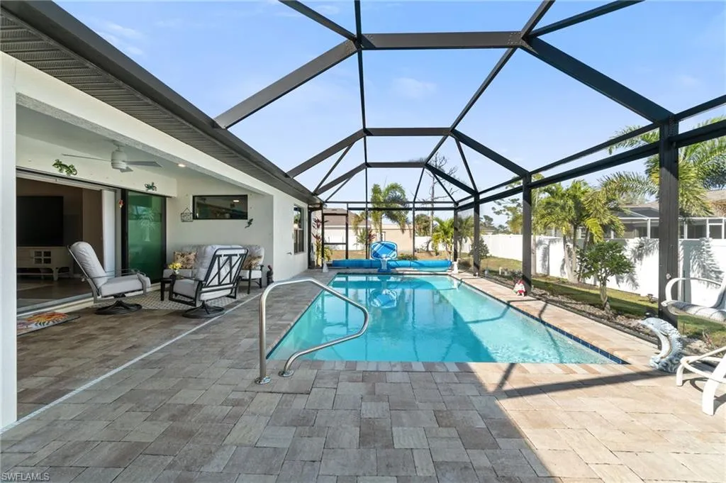 2505 19th PL, Cape Coral, FL 33993,2025000418