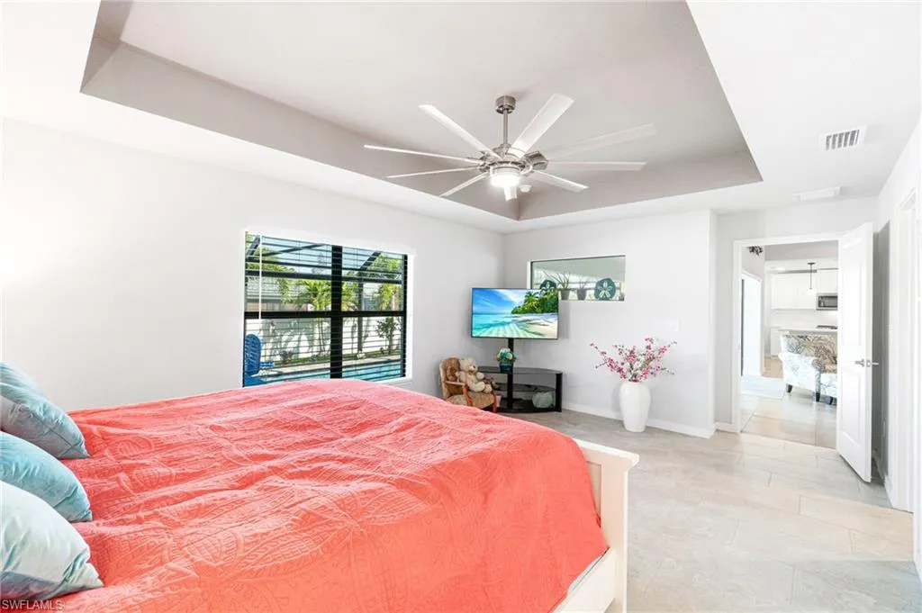 2505 19th PL, Cape Coral, FL 33993,2025000418