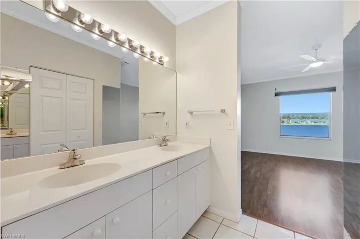 3390 W Crown Pointe  BLVD, Naples, FL 34112