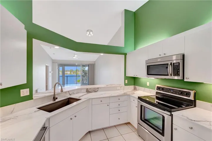 3390 W Crown Pointe  BLVD, Naples, FL 34112