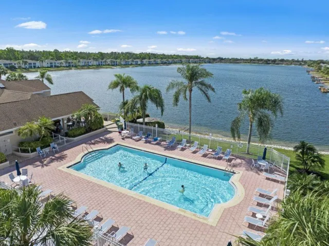 3390 W Crown Pointe  BLVD, Naples, FL 34112