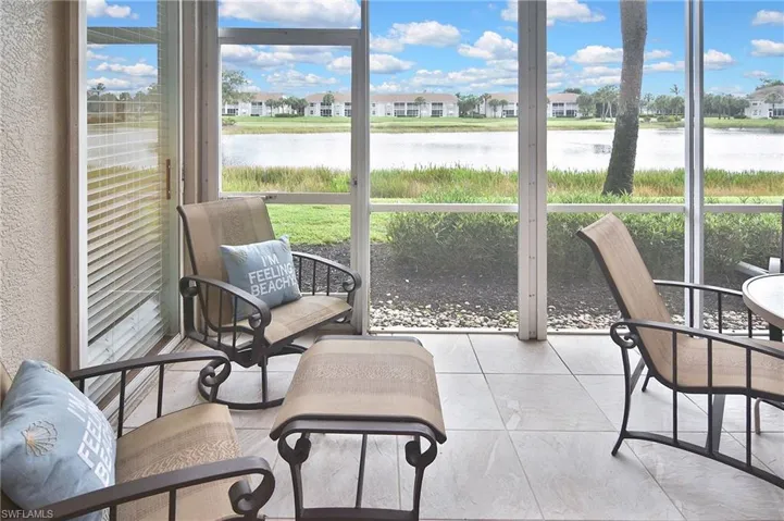 8099 Queen Palm Ln 212, Fort Myers, Florida 33966