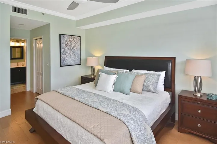 8099 Queen Palm Ln 212, Fort Myers, Florida 33966