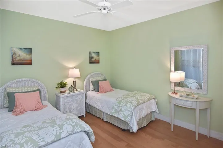 8099 Queen Palm Ln 212, Fort Myers, Florida 33966