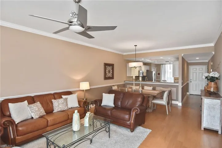 8099 Queen Palm Ln 212, Fort Myers, Florida 33966