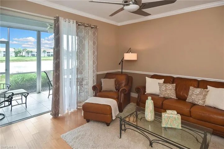 8099 Queen Palm Ln 212, Fort Myers, Florida 33966