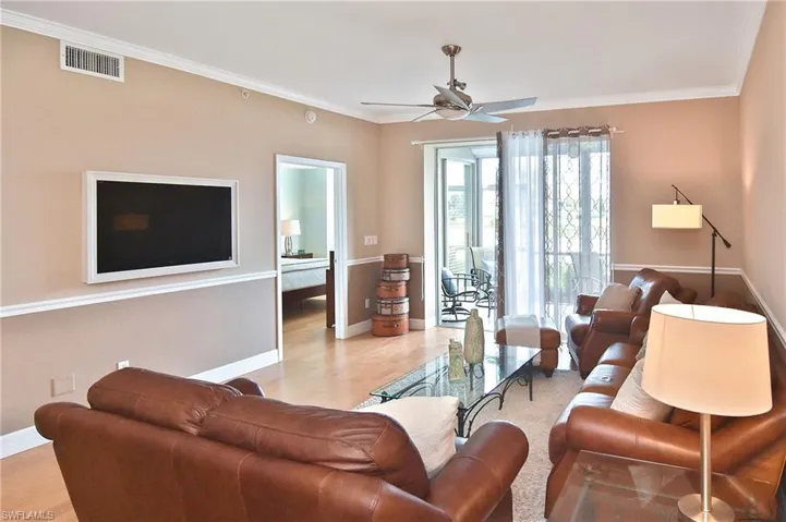 8099 Queen Palm Ln 212, Fort Myers, Florida 33966