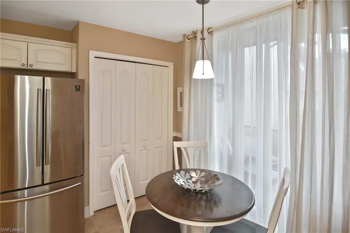 8099 Queen Palm Ln 212, Fort Myers, Florida 33966
