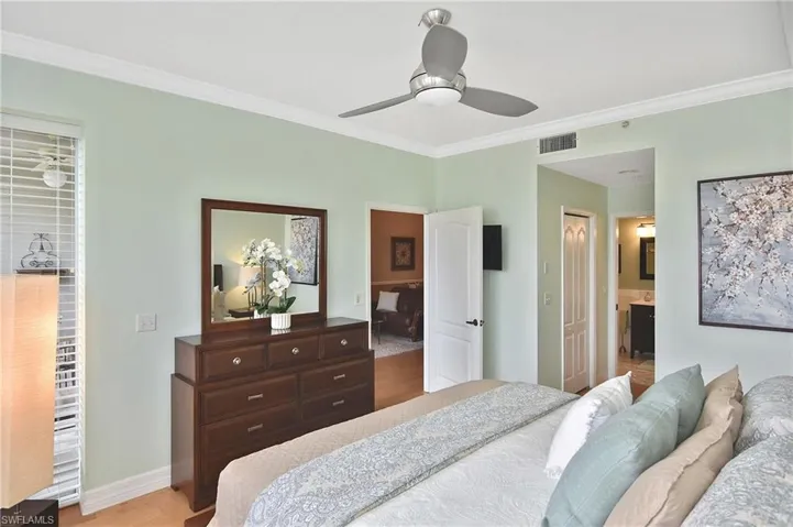 8099 Queen Palm Ln 212, Fort Myers, Florida 33966