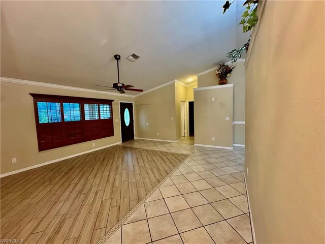 5232 Raintree Ln, Naples, Florida 34113