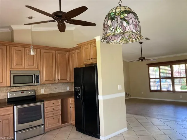 5232 Raintree Ln, Naples, Florida 34113